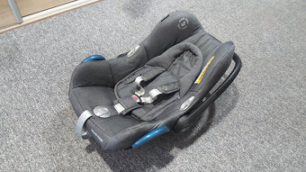Dětská sedačka Maxi-Cosi CabrioFix se základnou Familyfix - 3