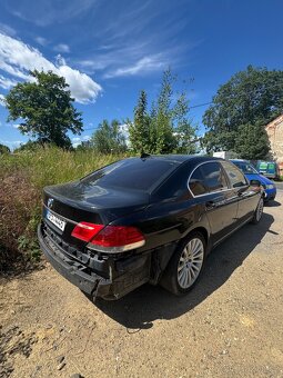 Bmw 730D e65 facelift-po nehodě na náhradní díly - 3