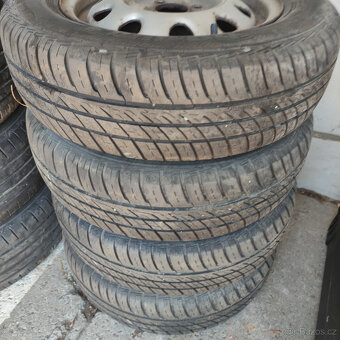 Škoda Felicia kola 165/70r13 - 3
