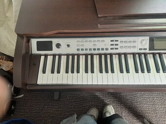Prodám klávesy - 3