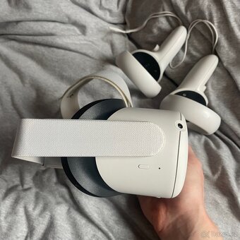 Meta Oculus Quest 2 128 GB - 3