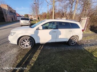 Prodám Fiat Freemont 2.0 JTD Urban - 3