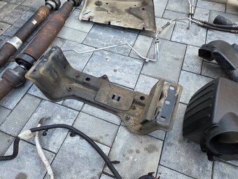 Díly Jeep Grand cherokee  5,7L - 3