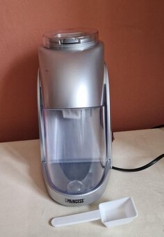 Výrobník ledové tříště / Drtič ledu PRINCESS - 3