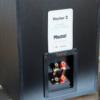 MAGNAT - vector 2 - bedny v krasnem stavu + cetr Magnat - 3