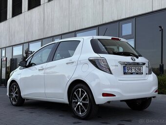 Toyota Yaris Hybrid automat / 2013 / ČR / 77 tis. - 3