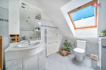 Prodej rodinného domu, 247 m², Srbsko, ul. Lomená - 3