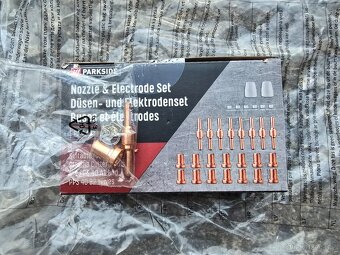PARKSIDE PERFORMANCE Plazmová řezačka s kompresorem PPSK 40 - 3