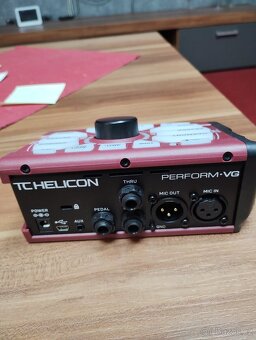 TC Helicon Perform VG - 3