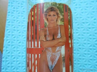 RETRO sklenička Dívka v body - použitá - 3