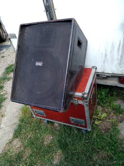 odposlechy 15" - 3