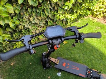 Elektricka kolobezka Kukirin G2 Master 2025 DOPRAVA ZDARMA - 3