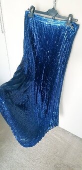 Luxusní flitrová sukně vel.S pc: 8000 kč - 3