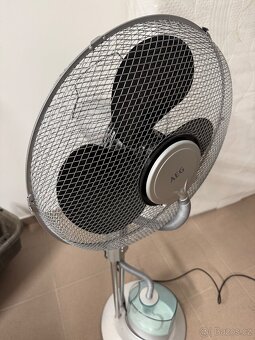 Stojanový ventilátor/větrák se zvlhčovačem - 3