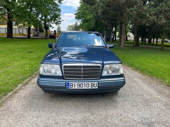 Mercedes W124 E220, Španielsko, 62666km - 3