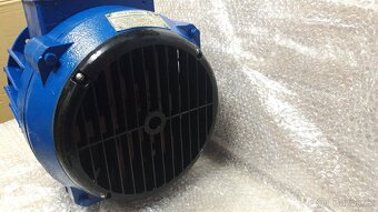 Elektromotor dvourychlostní na kladkostroj - 3