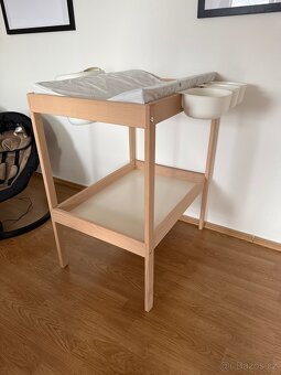 Přebalovací pult IKEA + příslušenství - 3