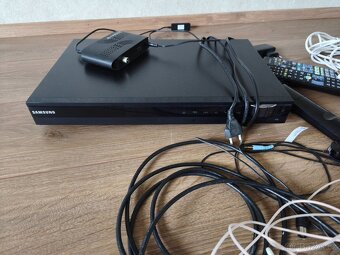 Domaci kino Samsung HT-C450 - 3