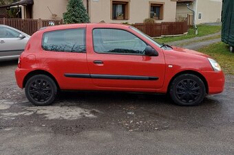 Renault Clio 1.2 - 3