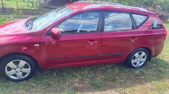 Kia ceed 1.4 66kw , rv 2010 - 3
