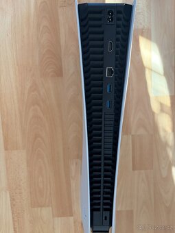 PS5 mechanická verze - 3