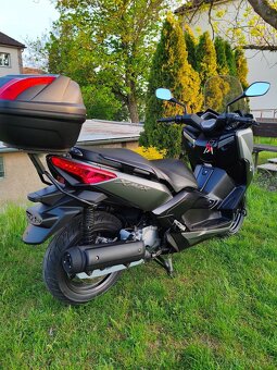 Yamaha X-Max 125i - 3