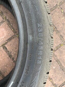 Windforce 235/45 R18 - 3