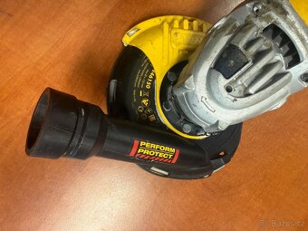 bruska betonu DeWalt - 3