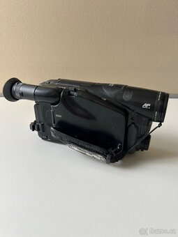 videokamera Panasonic NV-R33 - 3