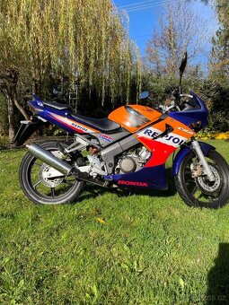 Honda CBR 125 - světlo - 3