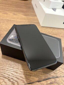 iPhone 11 Pro - 3