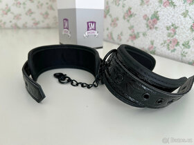 SM vinylová pouta Velvet Perier nová - 3