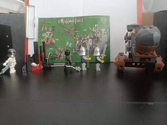 LEGO Castle 7091 Knights' Catapult Defense +návod - 3