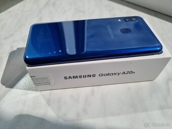 Samsung Galaxy A20e (A202F) - 3
