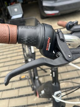 Prodám exklusivni elektrokolo zn. Gazelle - 3