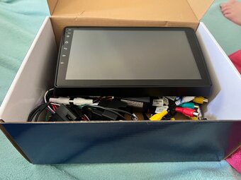 2 Din autoradio Isudar T72 qLed 9” displej Audi A3 - 3