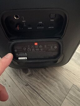 JBL PartyBox Encore Essential - 3