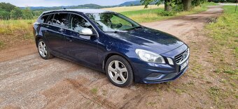 Volvo v60 2011 - 3