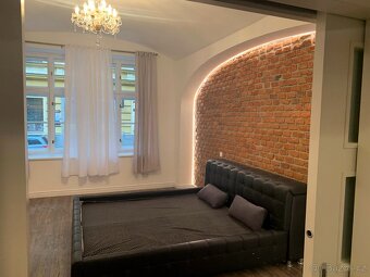 Pronájem bytu 2+kk 43 m² Na Bělidle, Praha - Smíchov - 3