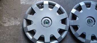 Poklice originál škoda r15 - 3