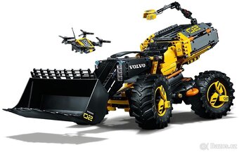 42081 LEGO Technic - Volvo Zeux concept - 3