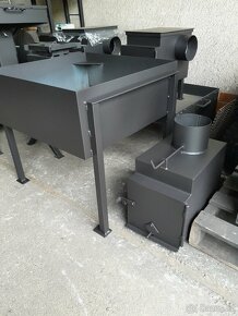 Topeniště a podstavec k udírně - 3