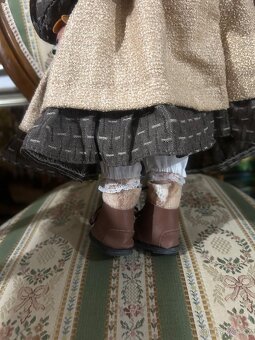 Porcelánová panenka - 3