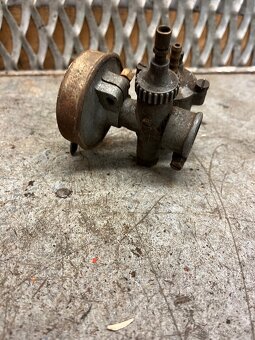 Karburátor asi ČZ 125, 150 C,T - 3