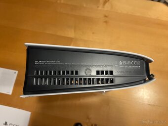 Playstation 5 Pro - 3