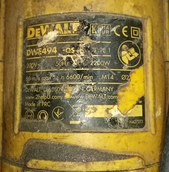 Bruska DEWALT 230 DWE494qs - 3