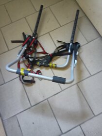 Nosič kol Menabo - 3