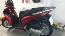 Prodám skůtr Honda 125SH - 3