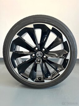 ☀️ Letní Alu kola Supernova, Škoda Superb 3, 5x112 r19 - 3