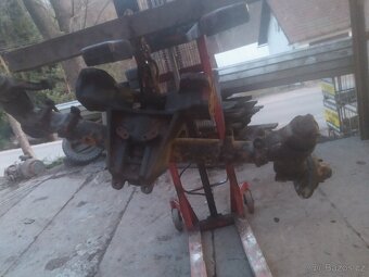 Petr - 3